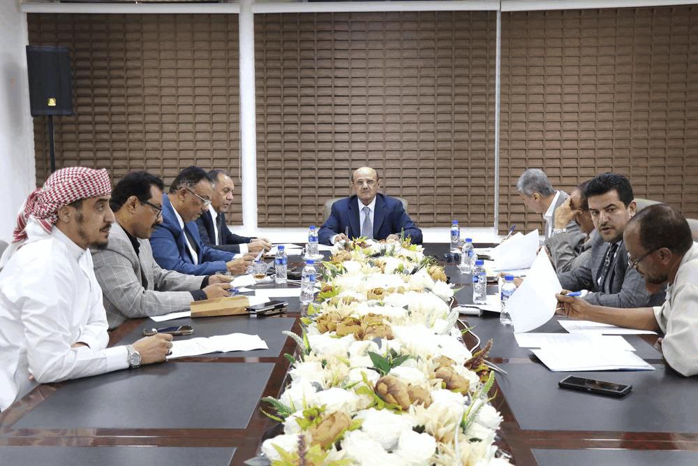 لجنة التمويل وتنظيم الاستيراد تقر دليل العمل والإجراءات لبدء مهام فريقها التنفيذي